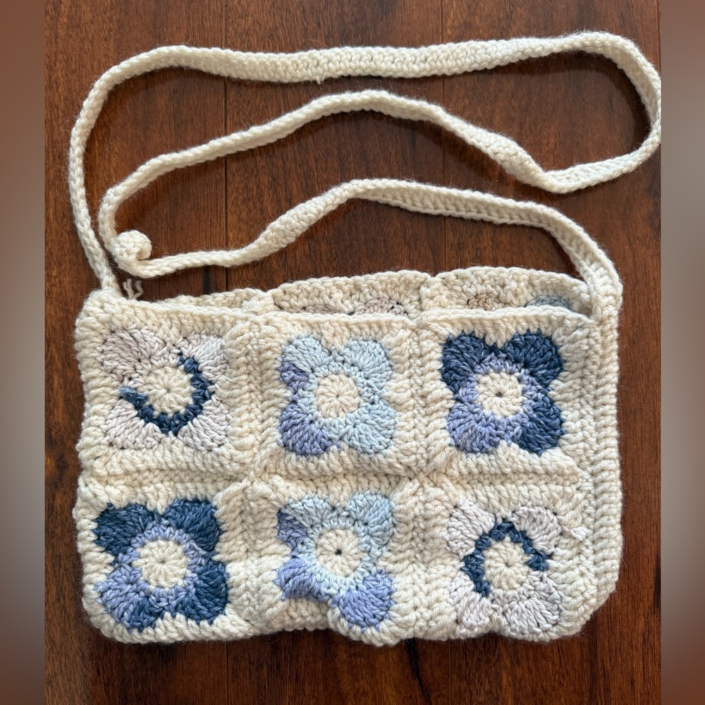 Handmade Crochet Granny Square Flower Crossbody Bag Boho Grannycore Cottagecore - Picture 2 of 7
